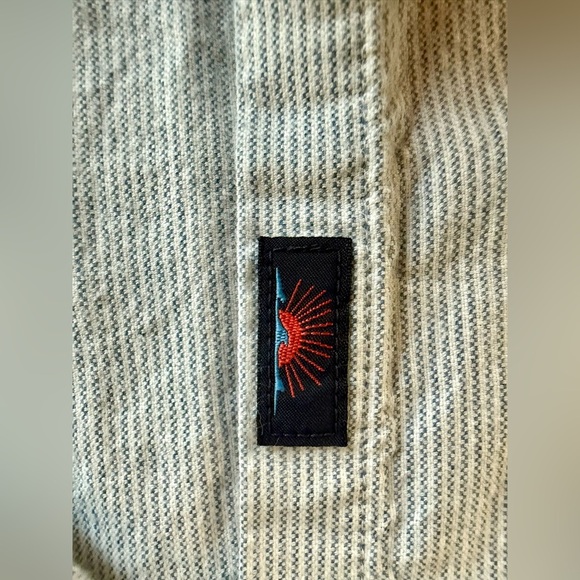 EUC Faherty Brand Button-Up Shirt Men’s Large | Heather Blue Coastal Oxford - Picture 7 of 12